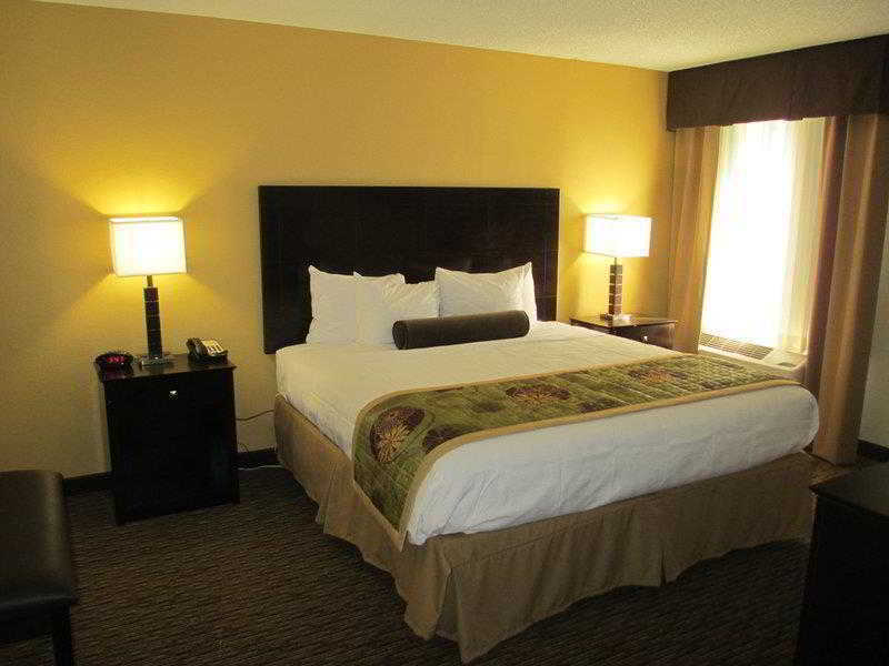 Best Western Plus Hotel