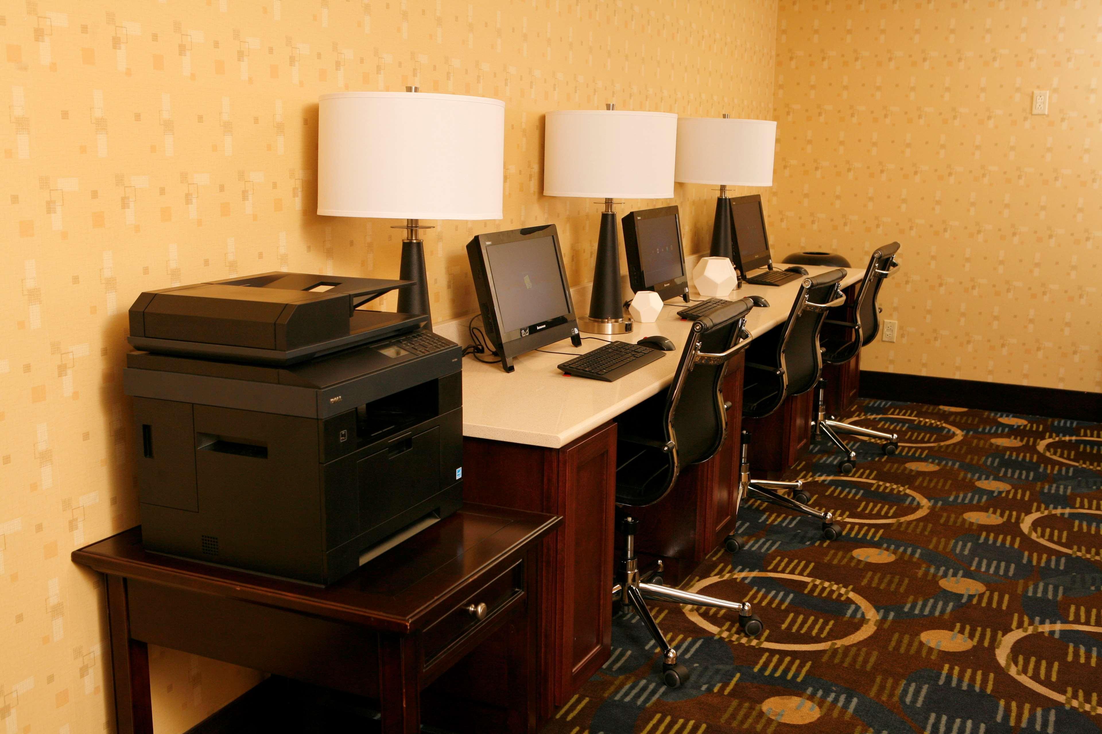 Best Western Plus Hotel Goldsboro